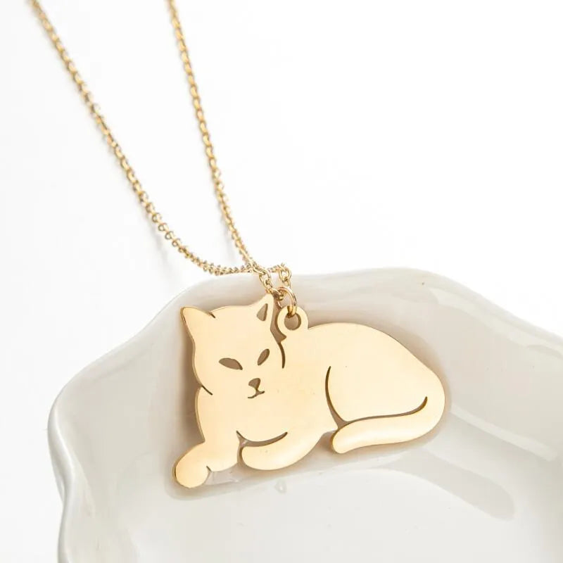gold cat pendant